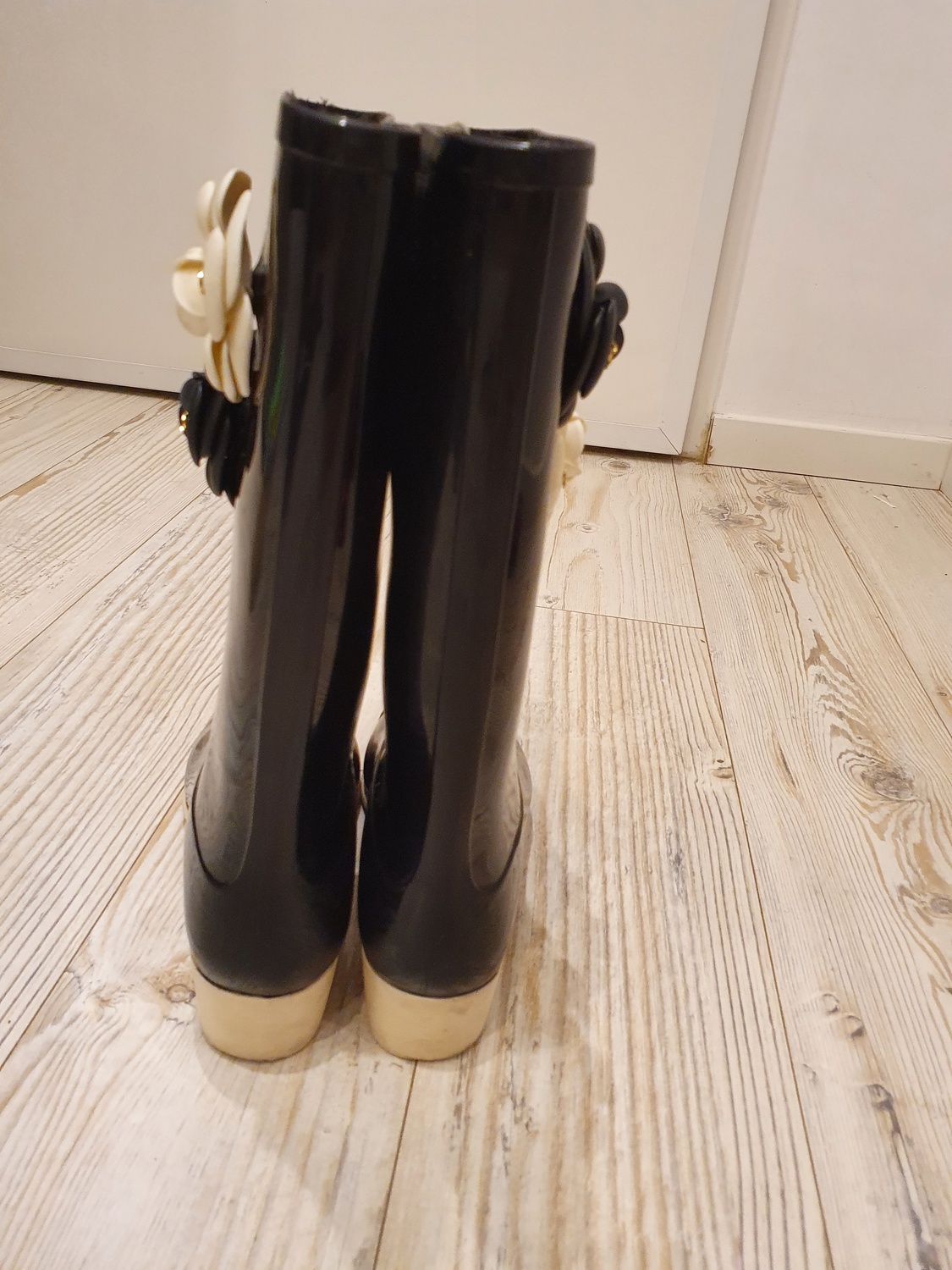 Chanel Black Rubber Camelia Rain Boots Size 36 Chanel