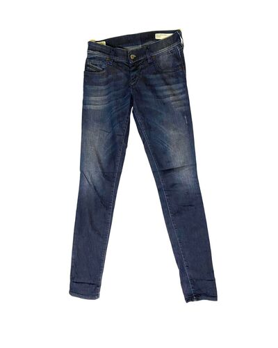 Jeans for women - Buy or Sell your Designer Jeans online on Dressingz