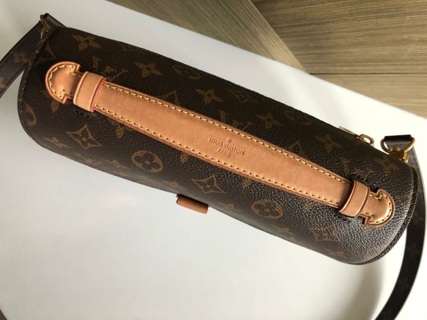 Louis Vuitton Pochette Metis No Date Code or stamp??!! New Microchips and  how to find it! 