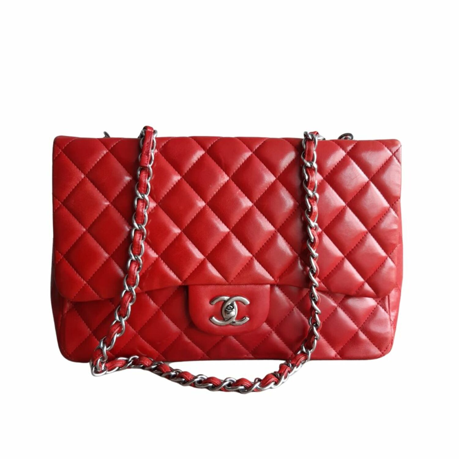 Lambskin Quilted Flap Chanel buy preowned at 6160 EUR