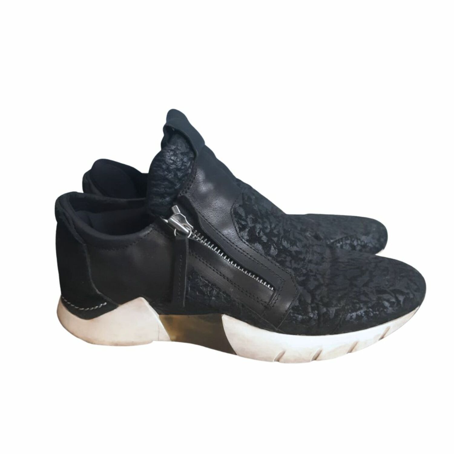 Leather Slip on Sneakers Cinzia Araia 41 buy pre owned at 150 EUR